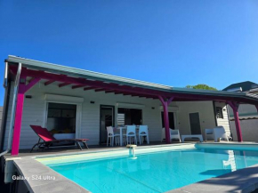 Bungalow tout confort & piscine privée - Helleux